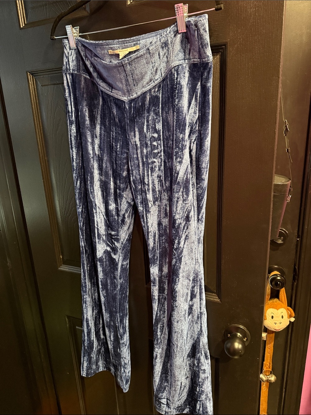 Kimchi Blue Crushed Velvet Boot Cut Pants in Navy Blue